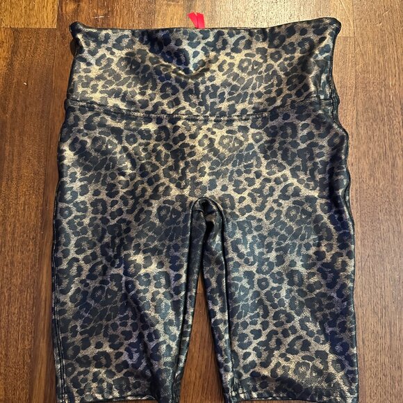 SPANX Faux Leather Leopard Print Bike Short - Size Medium - Picture 4 of 4